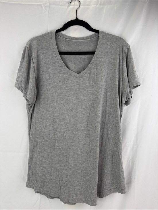 ZYIA Tops - ZYIA Active Women’s Size Large Heather Gray V-Neck Short Sleeve Stretch Tee